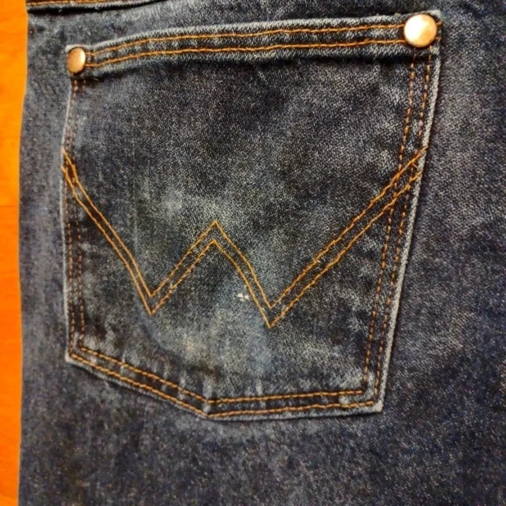 Wrangler jeans cowboy cut Black Label mens size 38x30